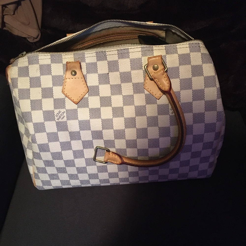 Authentic 💯Louis Vuitton Damier speedy 30